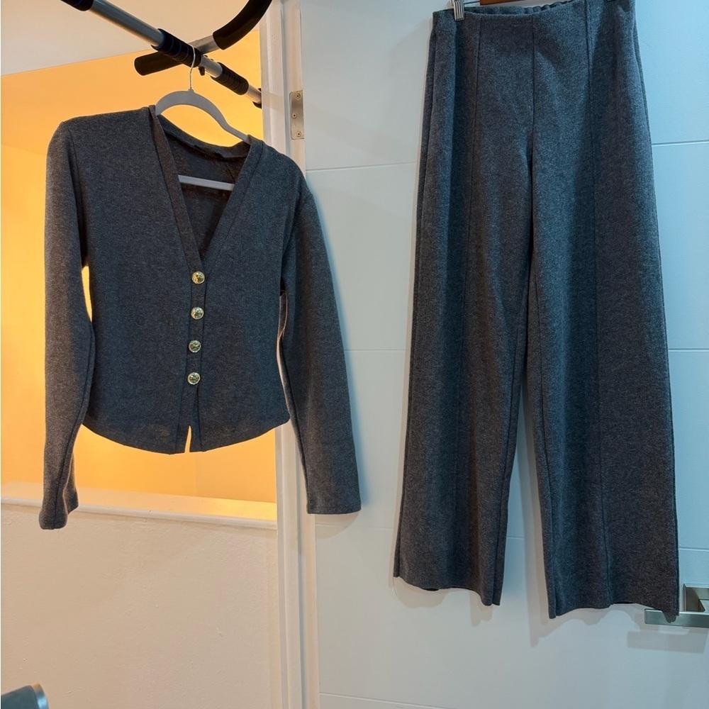 Zara Gray Wide Leg Pants and Cardigan Set